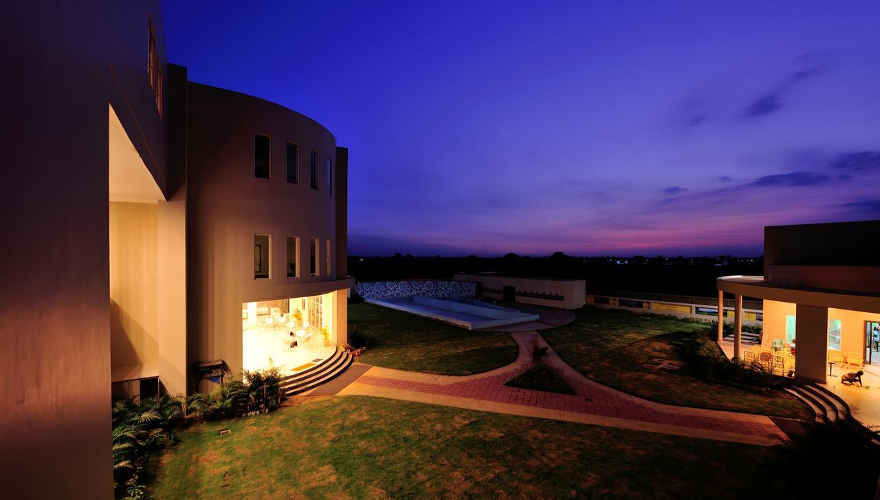 Sinclairs Burdwan Hotel Exterior photo